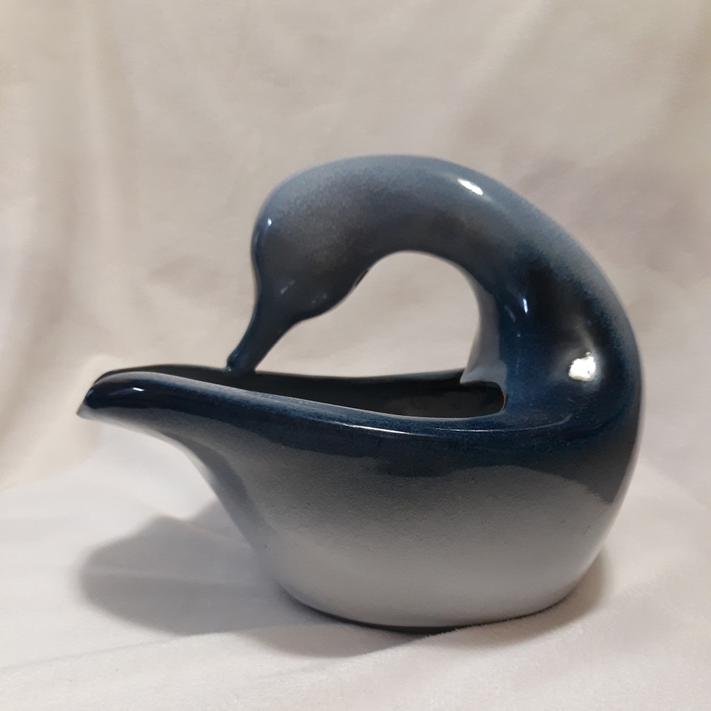 Peter Pots Handmade Blue Glazed Pottery Swan Serving Bowl Home Decor Signed